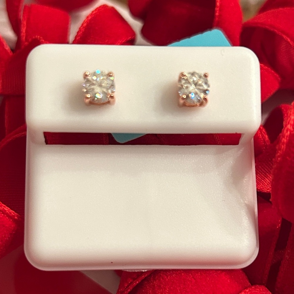Elegant Rose‎ Gold Moissanite Diamond screwback Stud Earrings